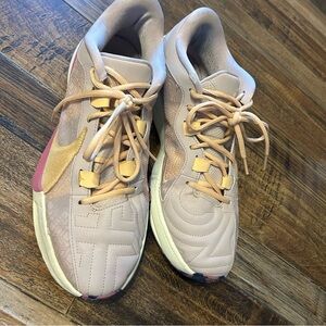 Nike Zoom Freak 5 Men’s size 11.5 Basketball Shoes‎